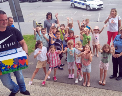 Policijsku upravu posjetila djeca Dječjeg vrtića Bjelovar